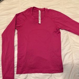 Lululemon sonic pink swiftly tech long sleeve race length, size 4